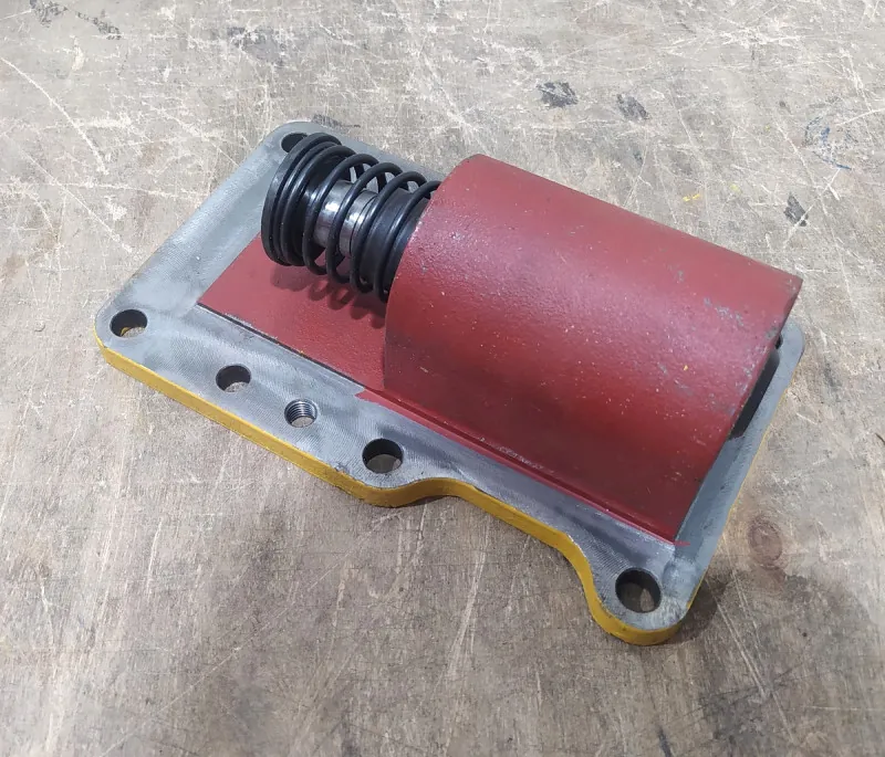 16Y-17-00010 - Клапан тормозной SD16 правый