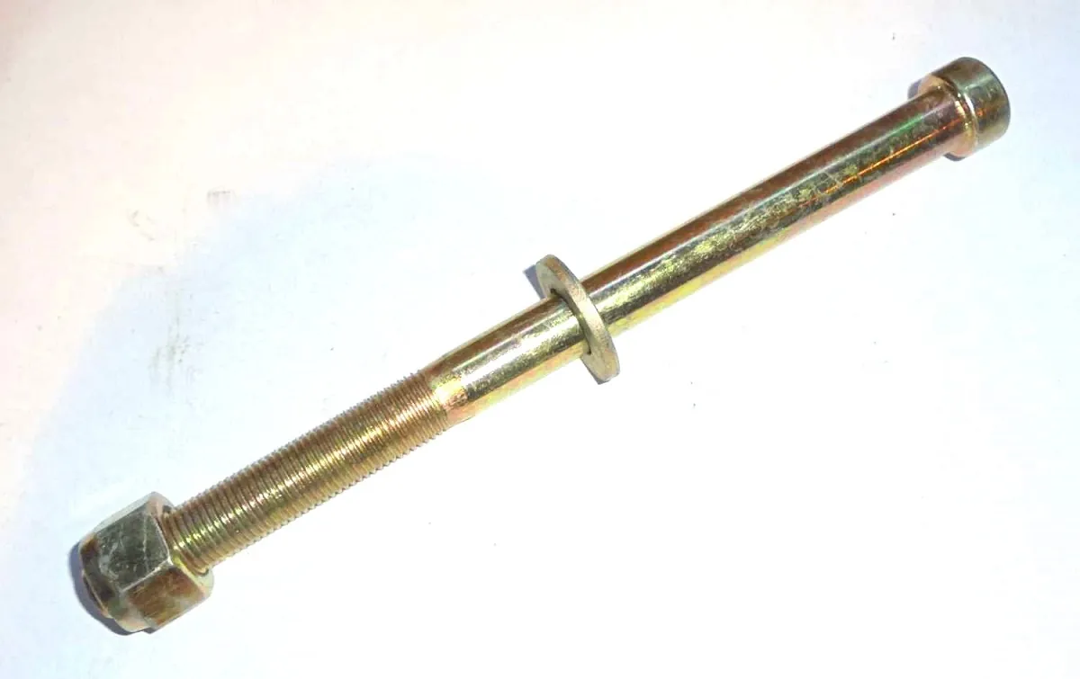 Болт центральной передней рессоры М14L180 FAW/HOWO