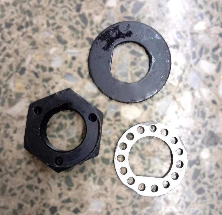 Гайка + шайба поворотного кулака (ступицы) FAW J6 (комплект) 2016-