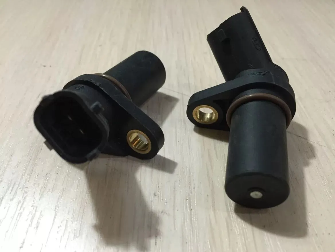 Датчик положения коленвала (оборотов двигателя) FAW