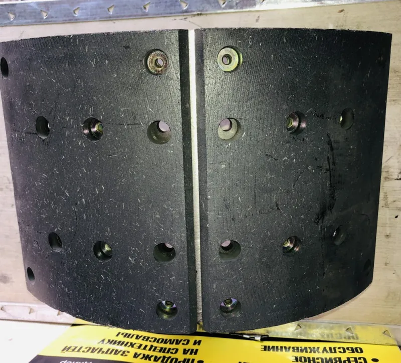 HD90149340095 - Колодка тормозная задняя в сборе SHACMAN X3000