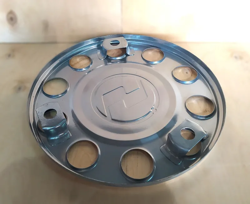 DZ93259615001 - Колпак колесный SHACMAN металл