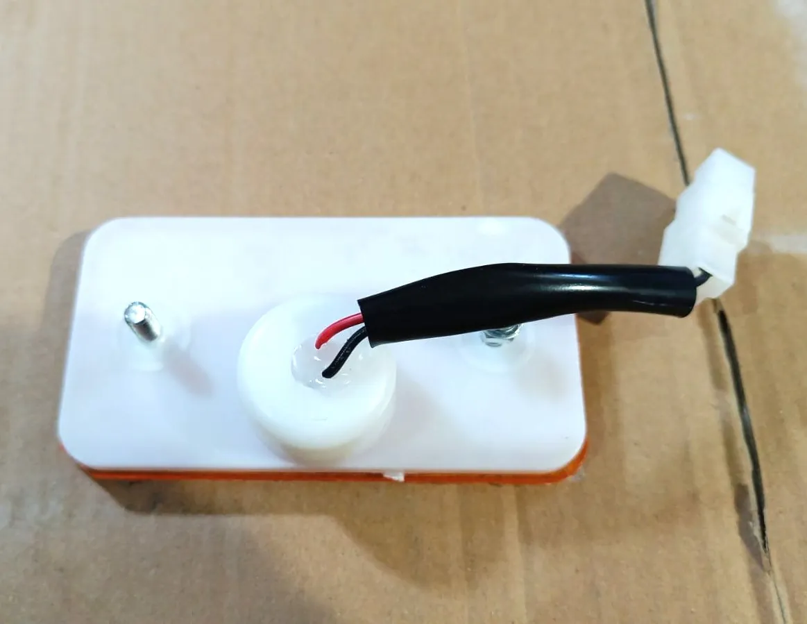 790079-0013 - Фонарь боковых габаритов кузова FAW J6 LED