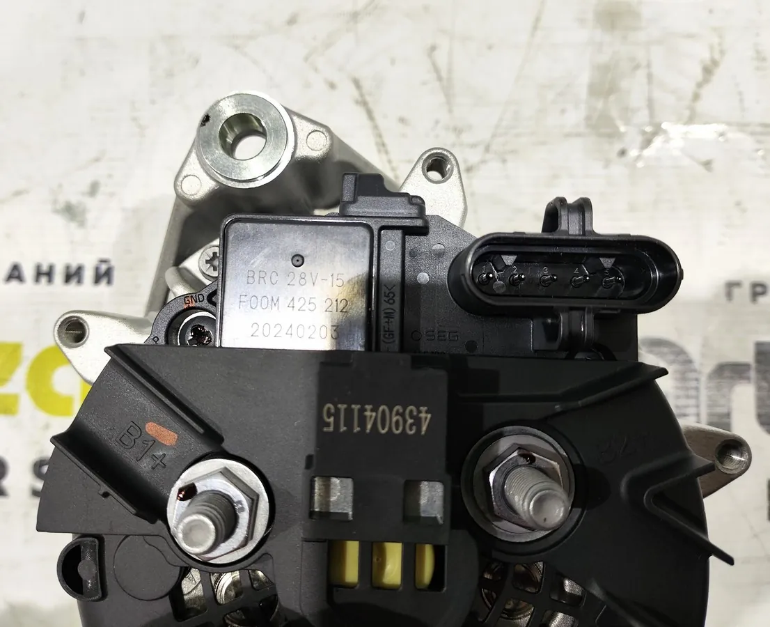 1000750099 - Генератор WP12/WP13 28V/80A Евро5 (6-ручейковый шкив) SHACMAN ОРИГИНАЛ