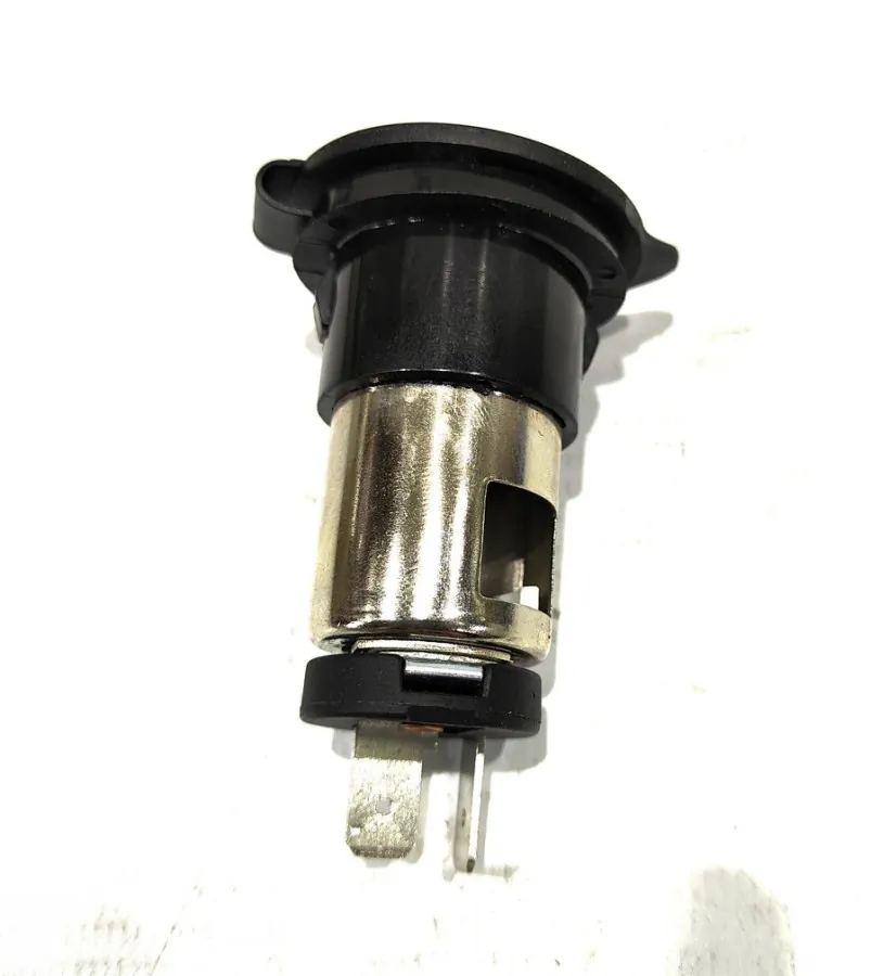 DZ97189586620 - Гнездо питания 24V SHACMAN X6000 ОРИГИНАЛ