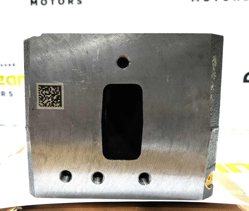 1005544823 - Головка блока цилиндров (ГБЦ) WP12.430E50 ОРИГИНАЛ