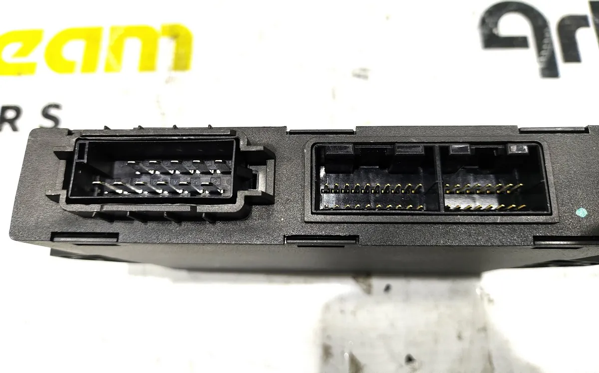 DZ97189585138 - Модуль управления двери SHACMAN X3000 ОРИГИНАЛ