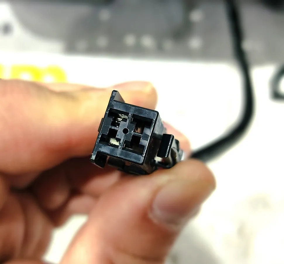 DZ13241841114 - Мотор отопителя SHACMAN F2000/F3000 ОРИГИНАЛ