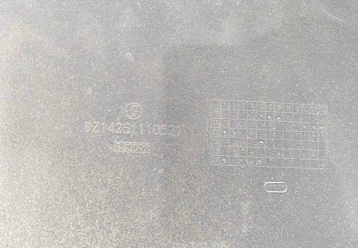 DZ14251110521 - Обтекатель кабины внешний левый SHACMAN X5000 ОРИГИНАЛ