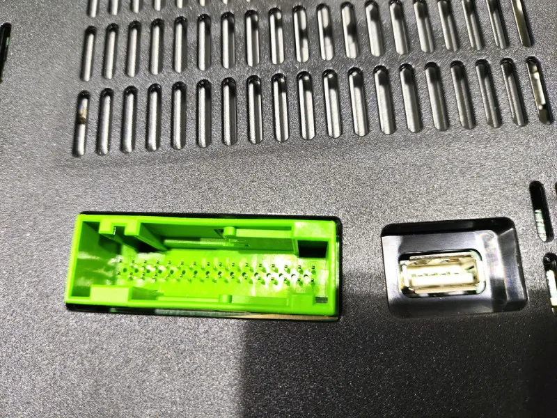 DZ9L149584104 - Панель приборов SHACMAN X6000 ОРИГИНАЛ