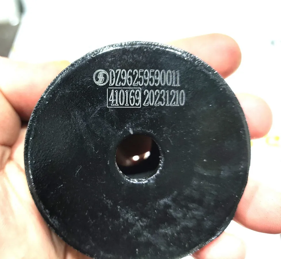 DZ96259590011 - Подушка крепления КПП SHACMAN X3000 F3000 ОРИГИНАЛ