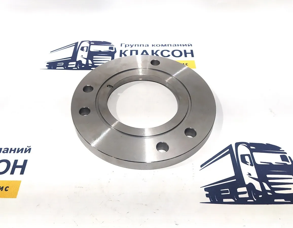 16Y-15-00008 - Крышка передняя (внешняя) КПП SD16