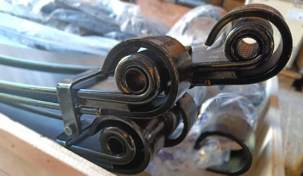 2902010-2000/G - Рессора передняя в сборе J7 4180 ОРИГИНАЛ